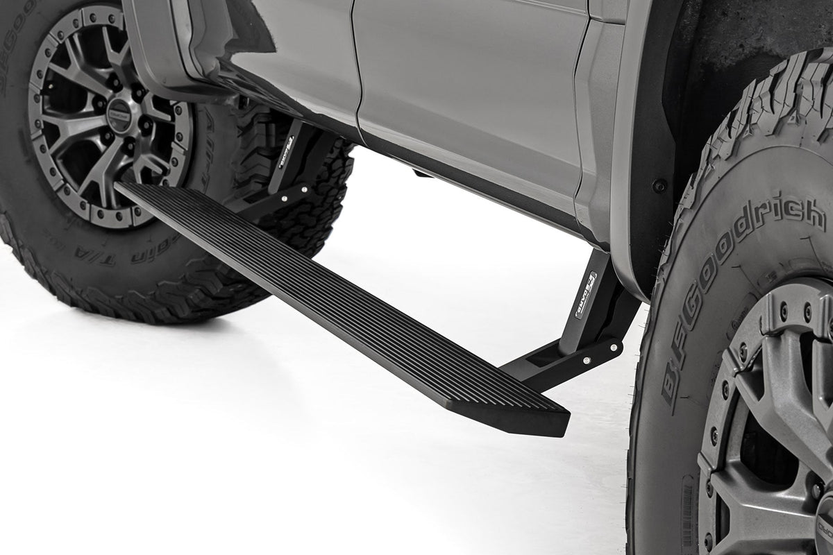 Power Running Boards | Dual Electric Motor | Crew Cab | Ford F-150/Lightning/F-250/F-350/Raptor (15-26)