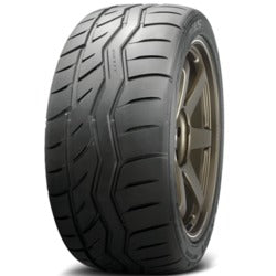 Falken Azenis RT615K+ 215/45-16 Tire