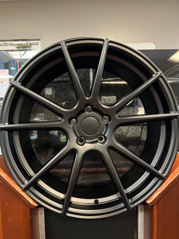 Liquid Metal Shift — Satin Black